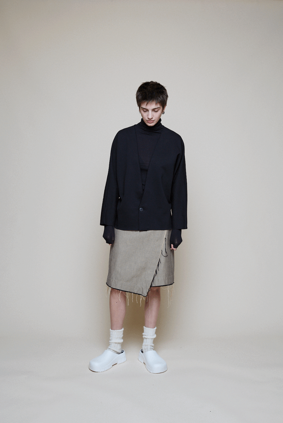 Cropped Sweat Jacket - Black